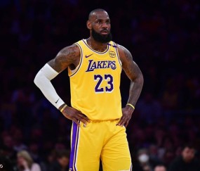 詹姆斯:2016年1-3逆转勇士后 我认为我成为了GOAT