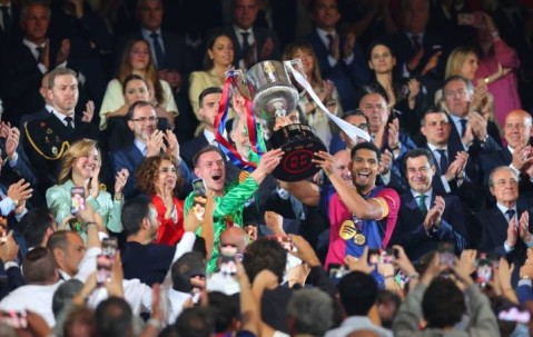 巴萨本赛季正处在同时夺得三项欧冠冠军的边缘