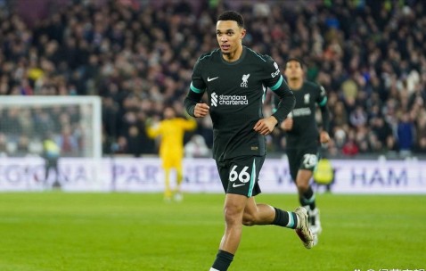 巴萨错失引进阿诺德良机，财务问题或重演梅西悲剧