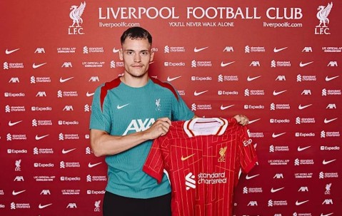 利物浦公布6名新援临时号码，正式号码待定，20号球衣永久封存