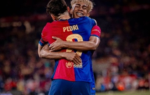 3战皇马2球1助，131次过人领跑欧洲，亚马尔距“世一边”还有多远