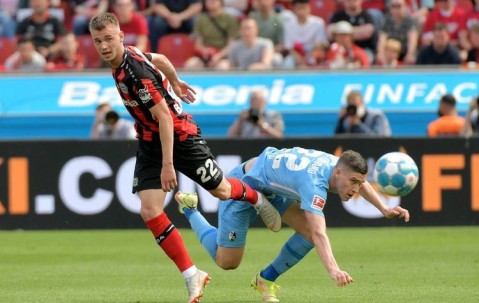 周日025 德甲 弗赖堡VS勒沃库森,比分预测